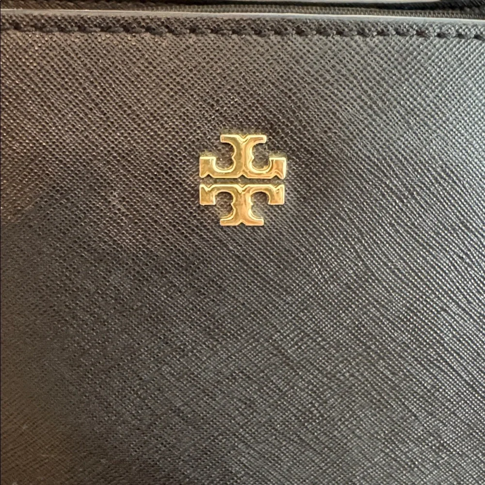 Tory Burch York Buckle Tote - Picture 3 of 10